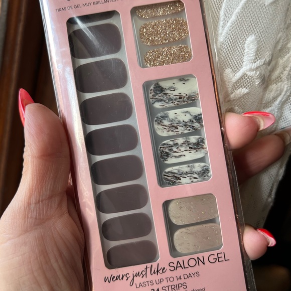 ❤️Dashing Diva Gloss gel palette❤️ - Picture 4 of 5